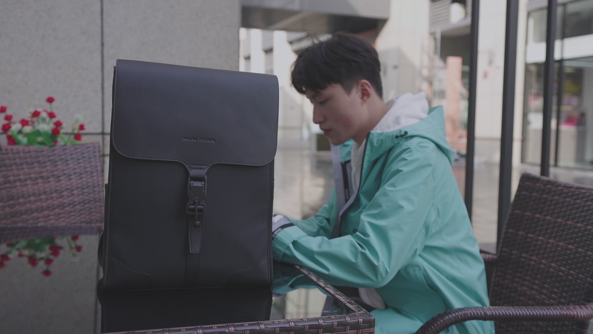 MarkRyden MR1611 Products Introduction video