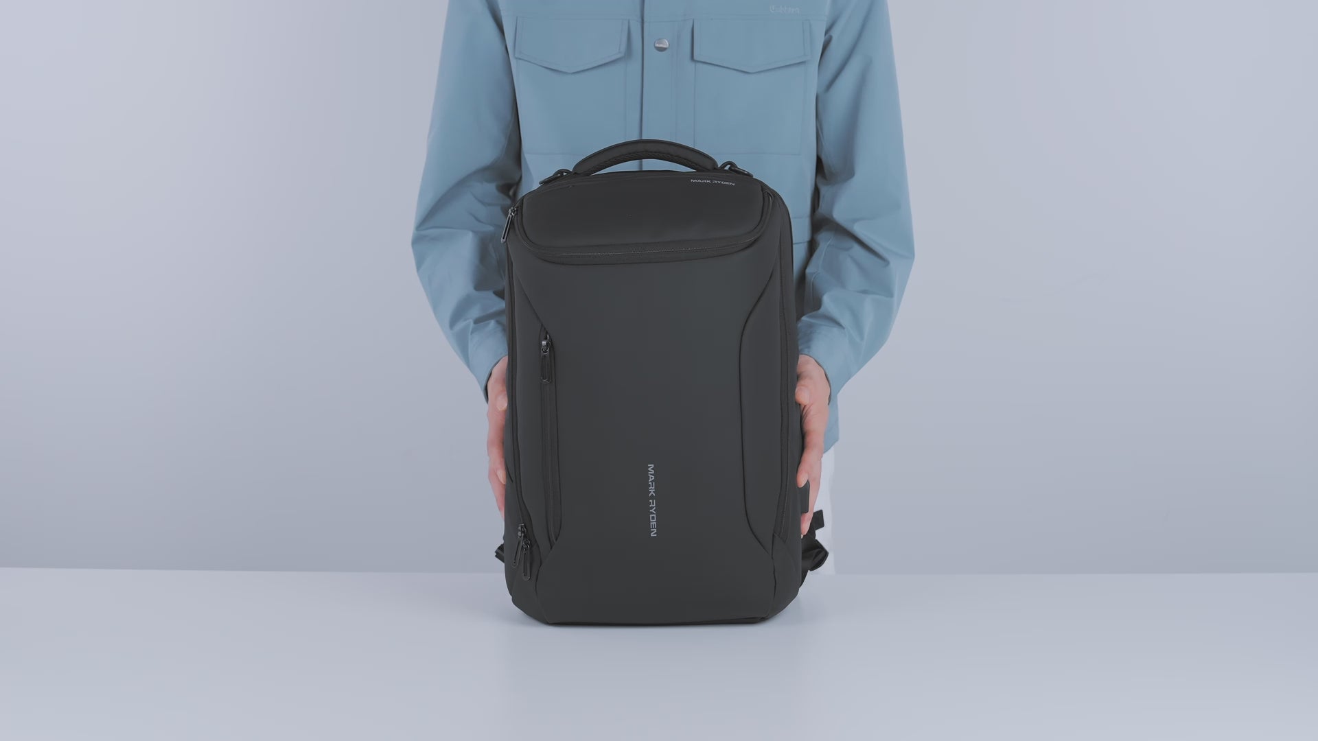 Compacto Pro: MarkRyden Top Seller Futuristic Design Simple Large Capacity Daily Backpack